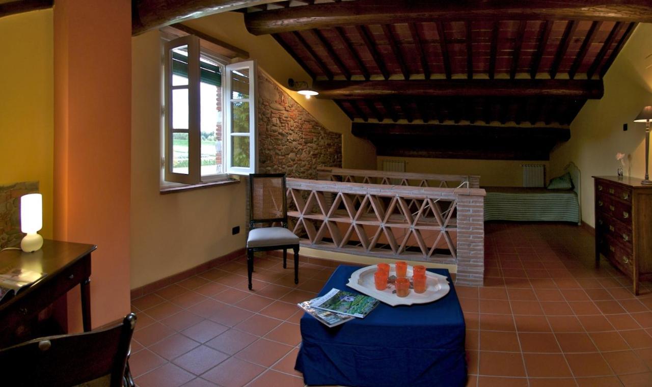"Encantea" Lovely Country House Lucca Esterno foto